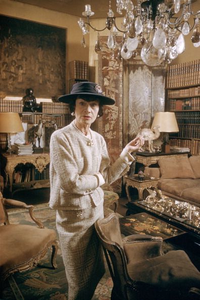 Coco Chanel horoszkópjának elemzése Artemisz Asztrológia Debrecen
