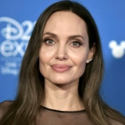 Angelina Jolie Artemisz Asztrológia Debrecen